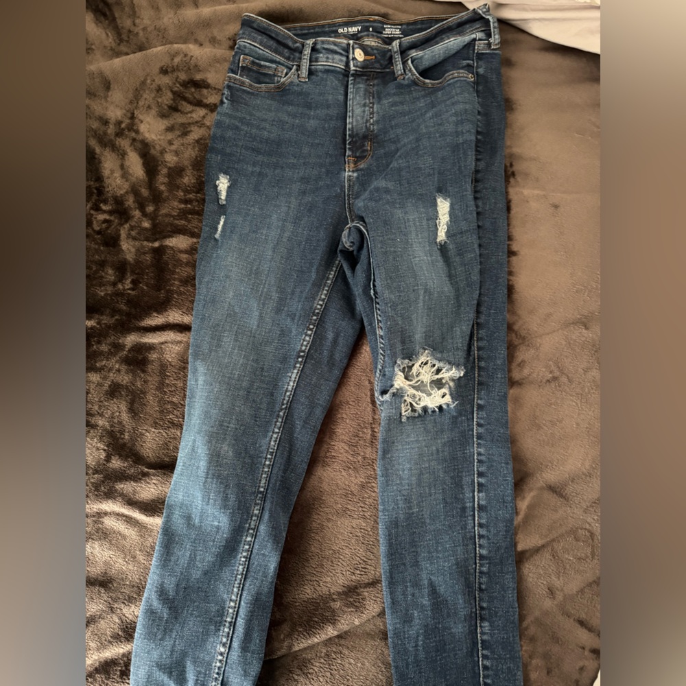 Doesn’t fit , only worn once